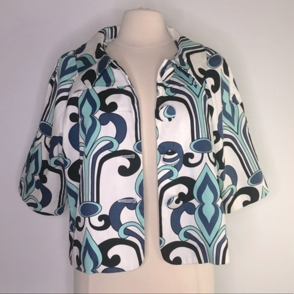 John Paul Richard women’s white blue teal black print cropped jacket size Large